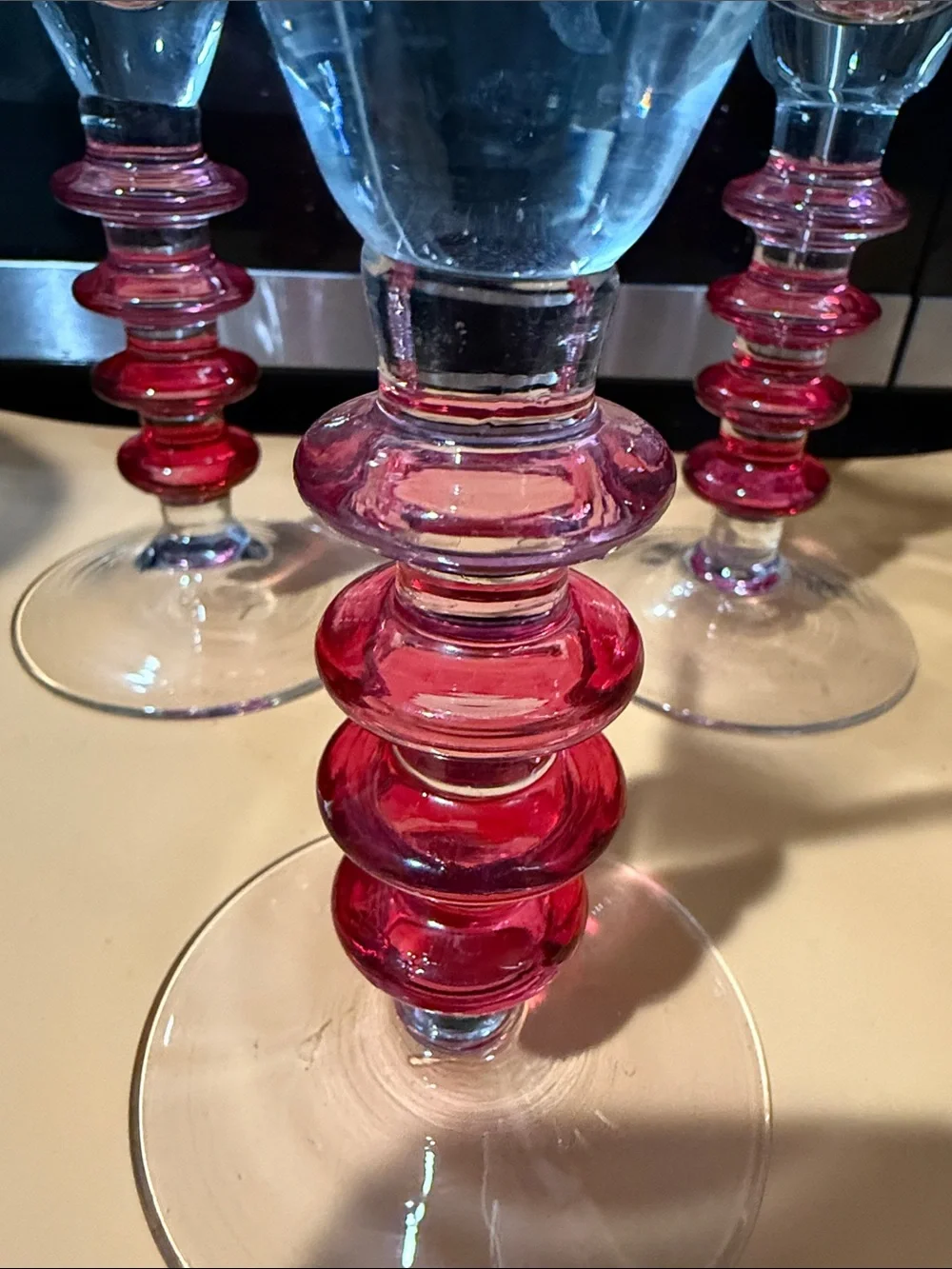 Pier 1- discontinuedPink Stem Crystal Champagne Flutes - Set of 4- 9” x 4 1/2”